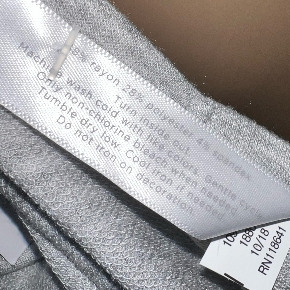 CACIQUE | NWT GRAY PAJAMA TOP WITH BOLD LOGO BLOCK LETTERING - Picture 9 of 10